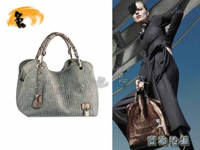 M95808 LV����� LV���¿� LVĥɰƤ LVŮ�� LV�����