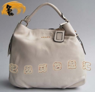 5640 ����Ů�� Prada����� Prada����� Pradaʱ���¿� �װ�ɫ