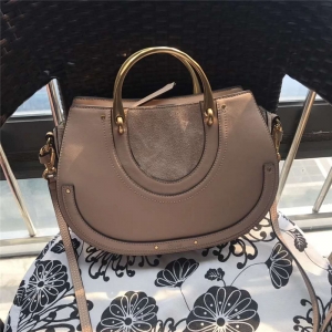 Chloe ޢ�� 17�¿� Pixie���Ů�� ţƤƴĥɰ ������ ����