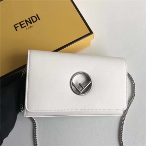 FENDI �ҵ� 004 2017�ﶬ�¿� ��Ƥ�������������ִ����ð� ��ɫ