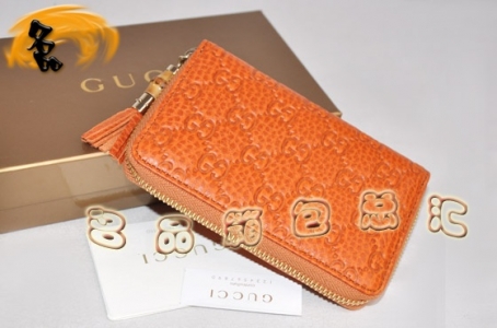 224256 һ��һƷ�� Gucci���¿�� GucciŮʿ���� Ǯ�� Gucci�̿�Ǯ�� ��ɫ