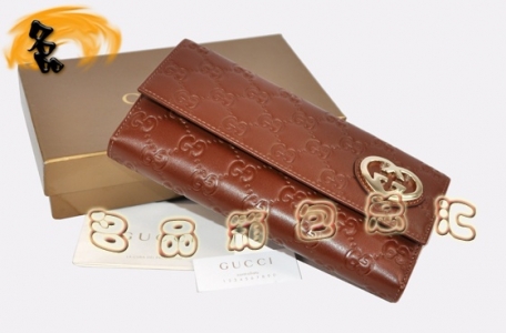 245723 ר��Ʒ�� Gucci���¿� Gucciʱ��ŮʿǮ�� GucciǮ�� ���濨�� ǳ��ɫ