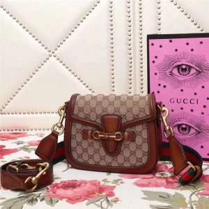 384821 Gucci ���临�� GG����ţƤ ����֯�� ������ ��ɫ