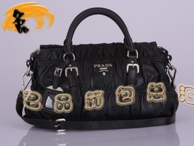 BN1407 ��ƷƷ�� ��������ƤŮʿб��� ���¿�����ϵ��Ů�� Prada����� ��ɫ