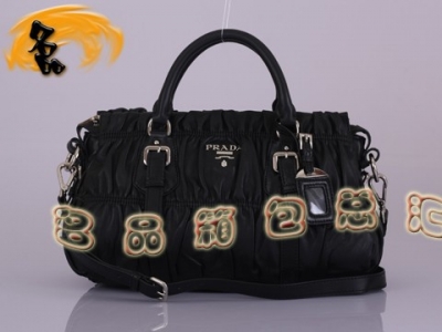 BN1407 ��ƷƷ�� ��������ƤŮʿб��� ���¿�����ϵ��Ů�� Prada����� ��ɫ