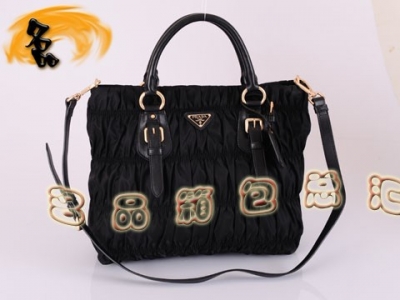 BN1618 �������ˮ��������Ůʿб��� Prada����� ���¿�����ϵ��Ů�� ��ɫ