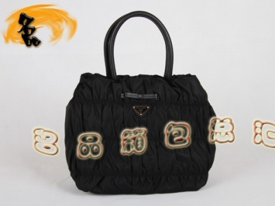 BN1703 �������ˮ������������Ů�� Prada����� ���¿�����ϵ��Ůʿ���а�
