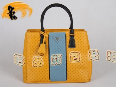 BR1873  Prada���а� �¿�ʱ�а� ������ƤŮ�� ����������� ��ɫ