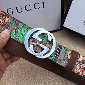 �ų� Gucci 2017��Ʒ���� ��־��˫G Caleidoӡ�� ���������