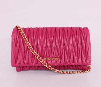 MIUMIU�����¿�Ů�� 81204õ����Ƥ