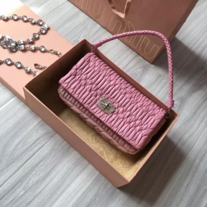 Miumiu 2017�����¿��Ů�� �������Ƥ����