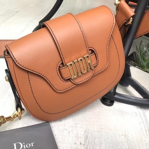 �ϰ�Dior 2017�¿�Ů�� D-FENCE����ɫСţƤб��� �ϰ�������