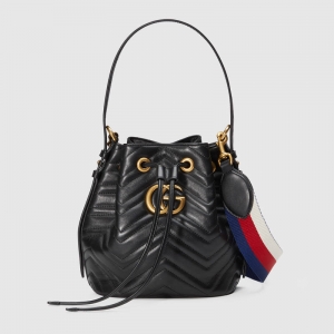 476674 GG Marmont笷���ƤˮͰ�� GucciˮͰ�� GucciŮ�� ��ɫ