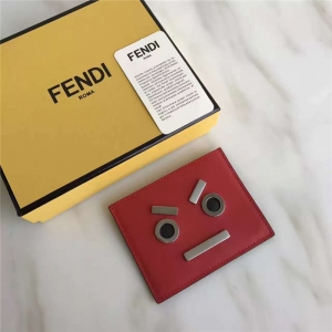 FENDI �ҵ� 2017�¿� face СţƤ���в㿨Ƭ�� ��ɫ