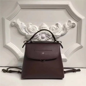 Fendi �ҵ� T̨�㳡ͬ�� BACK TO SCHOOL����ϵ�� ����б������ ���ɫ