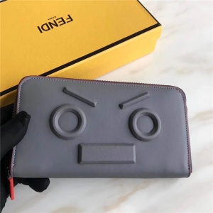 FENDI �ҵ� 2017�¿� face����ͬɫ���� ��������Ƥ�� ��ɫ