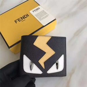 FENDI �ҵ� С�����۾���ͷ�����߷�� ʮ��������SELLERIA��ʽƤ�� ��ɫ
