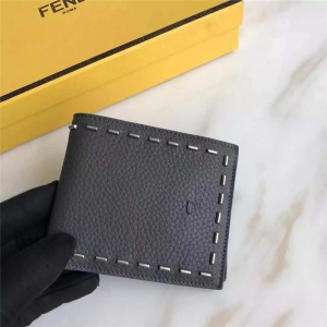 FENDI �ҵ� ��֦�ư�߷�� ����SELLERIA��ʽƤ�� �ڻ�ɫ