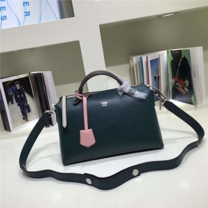 149S FENDI �ҵ� 2017�¿� ����СţƤ ƴɫ��ʿ���������� ����ɫƴ��