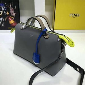 149S FENDI �ҵ� 2017�¿� ����СţƤ ƴɫ��ʿ���������� ���ƴ��