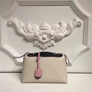 149S FENDI �ҵ� 2017�¿� ����СţƤ ƴɫ��ʿ���������� ��ɫƴ��