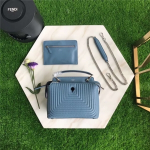 299 FENDI �ҵ� DOTCOM CLICK ʱװ��� ѹ�Ƴ����� �������� ����ɫ