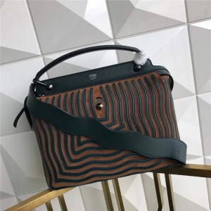 8785 FENDI �ҵ� СţƤʱװ��� ˮ���� ����б���� ��ɫ