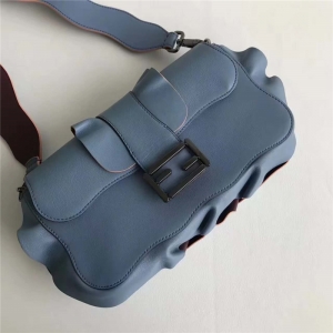 8783 FENDI �ҵ� ʱװ��� �������Ҷ�� �������� ε��ɫ
