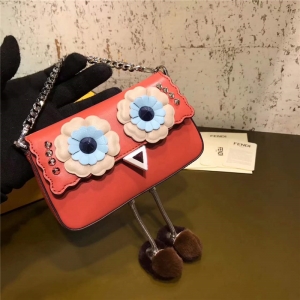203 FENDI �ҵ� С���޴��Ű� ƴɫ����í�� ���������� �ٺ�ɫ
