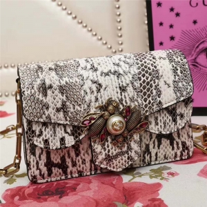 489218 GUCCI Broadway ϵ�� ����� �����ִ� ��Ƥ��