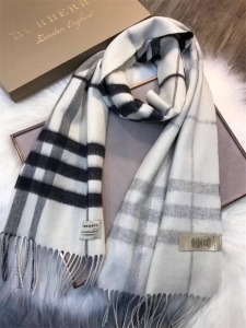 Burberry �ͱ��� 17�����¿� ˫������ �����и��� ����Χ�� �̰�ɫ
