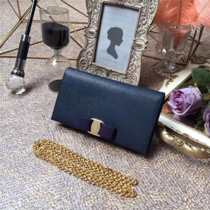22B875 Ferragamo ������Ľ ����ɫVara������ �๦��С�� ������