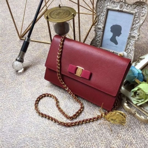 21F816 Ferragamo ������Ľ ��ŷ��ǰ� ԭ��Ʒ��ר��Ƥ ��ɫ