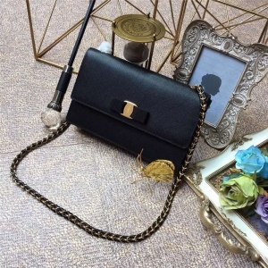  21F816 Ferragamo ������Ľ ��ŷ��ǰ� ԭ��Ʒ��ר��Ƥ ��ɫ