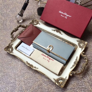 224633 Ferragamo������Ľ ��� ������ ���Ƿ�ʽǮ�� ����ɫ