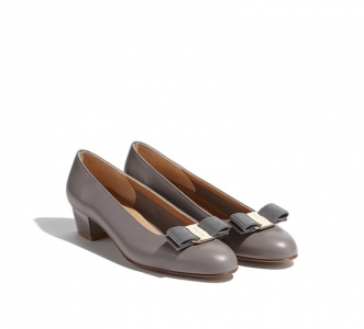 670743 Ferragamo������Ľ VARA �͸� ţƤ �߸�Ь ���ɫ