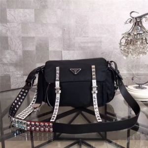 1BD118 Prada������  �������� í��װ�� ����� �����