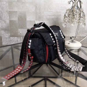 1BD118 Prada������  �������� í��װ�� ����� ��ɫ