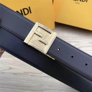 7C0353 Fendi�ҵ� СţƤ ˫F��־ ��ת���� ˫����� ��ʿ���� ���
