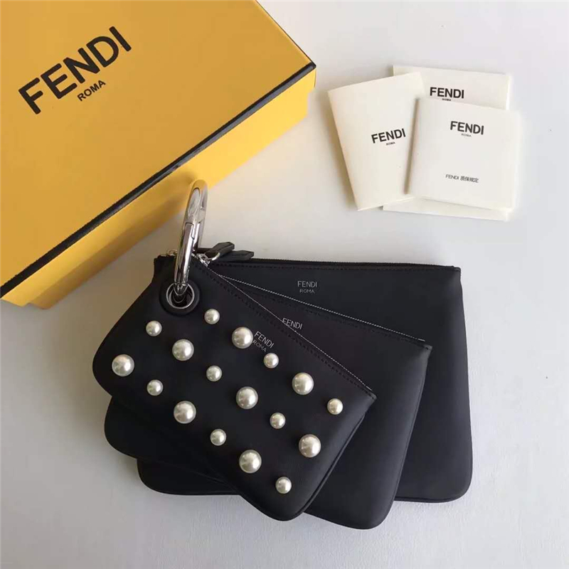 001 FENDI�ҵ� F IS FEND �������� �������ð� ��ɫ