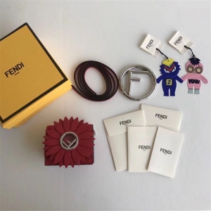003 FENDI�ҵ� MICRO KAN I ɢǮ�� ����ԭ�� �ҵ�Ů�� ����װ�� ��ɫ