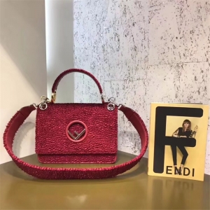 2813 FENDI�ҵ� KAN I�ִ� �޲����� ԭ������� �ҵ�Ů�� ��ɫ