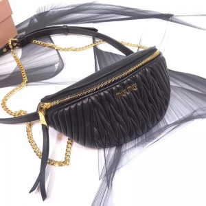 5BL010 MIUMIUר���¿� ���� ��������Ƥ �������� ���ð� ��ɫ