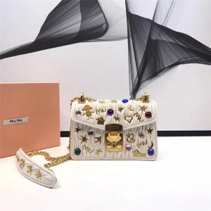 5BD081 MIUMIUר���¿� ����С��Ƥ �������� ��������С���� ��ɫ