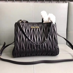 5BG103 MIUMIU���� ר���¿� ������Ƥ ��������б��� ��ɫ