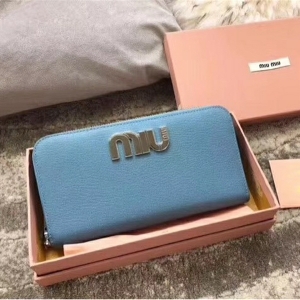 5ML506 MIUMIU ר������ ɽ��Ƥ ��LOGO ����Ǯ�� ��ɫ