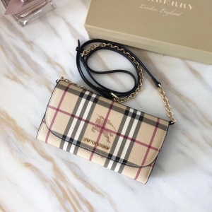 40732211 Burberry Vintage���� ƴƤ�� ս��ӡ�� ����Ǯ�� ��ɫ