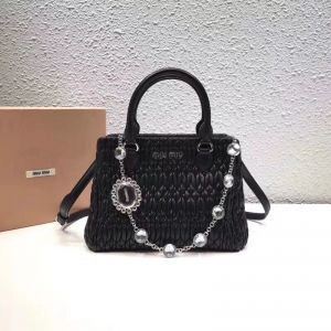 5BA067 MIUMIU���� ר���¿� ������Ƥ С�� ˮ��������� ��ɫ