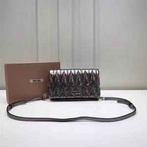 5BH017 MIUMIU���� ר���¿� ��Ƥ�Ứ͹�� ���ǰ��� ǹɫ