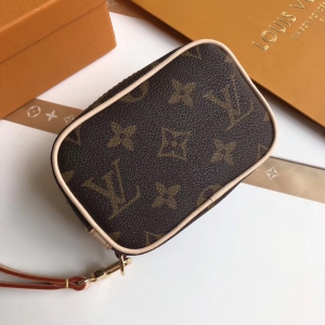 M58030 LV�๦����Ǯ�� LV�йŰ� LVŮ�� LV����� �ϻ��ײʺڲ���ɫ